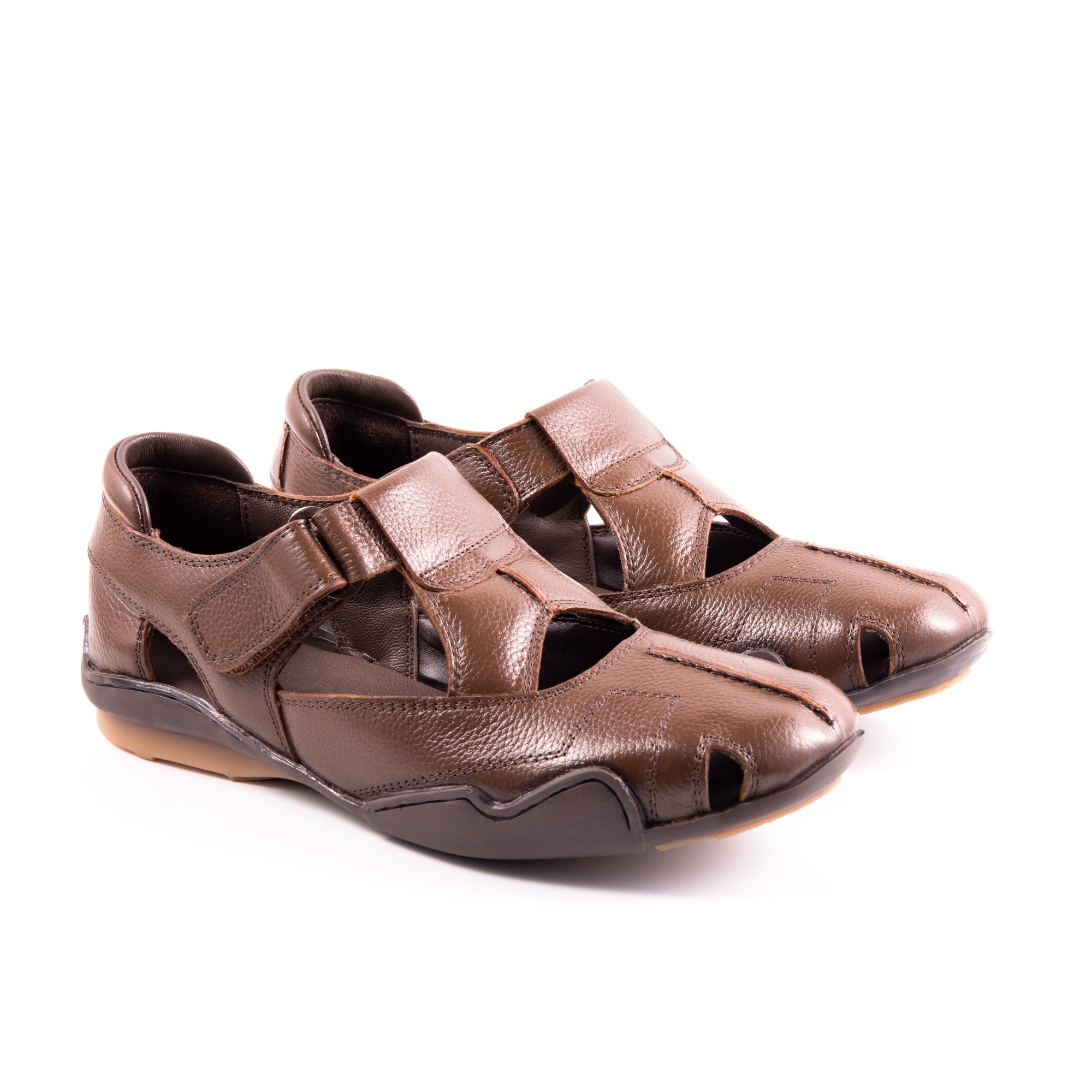 Stylish brown leather sandals featuring a padded footbed for comfort. Stylish brown leather sandals featuring a padded footbed for comfort.