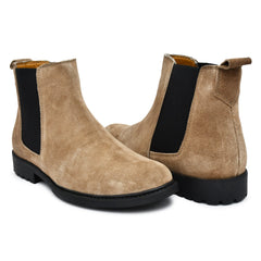 Trendy Cheeku color suede leather boots from Country Maddox. Trendy Cheeku color suede leather boots from Country Maddox.