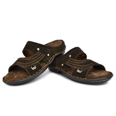 Classic brown suede leather slippers with a cozy fit by Country Maddox Classic brown suede leather slippers with a cozy fit by Country Maddox