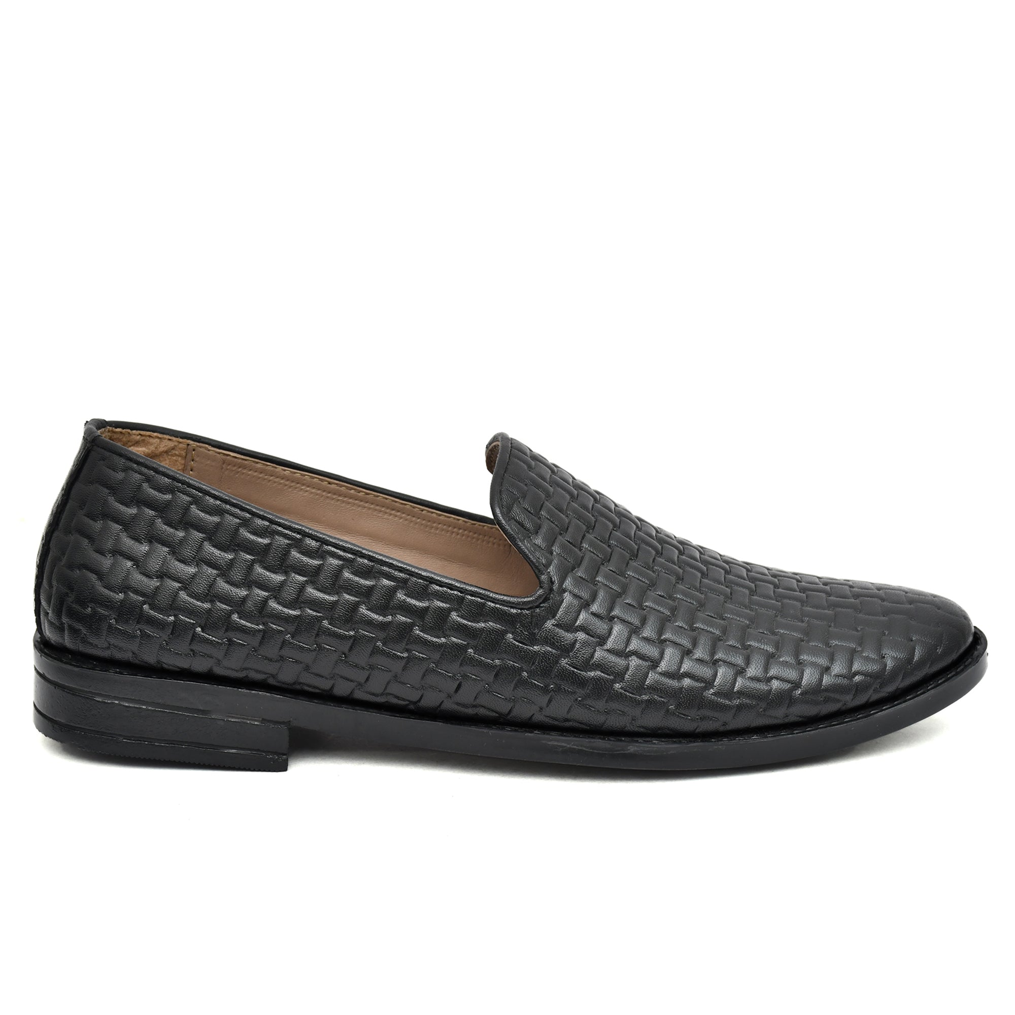 Men's black leather slip-on footwear by Country Maddox, ideal for casual wear Men's black leather slip-on footwear by Country Maddox, ideal for casual wear