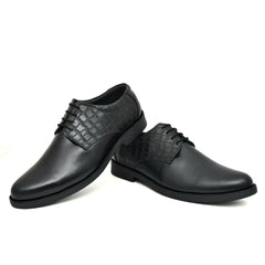 Comfortable black leather derby shoe from Country Maddox collection Comfortable black leather derby shoe from Country Maddox collection
