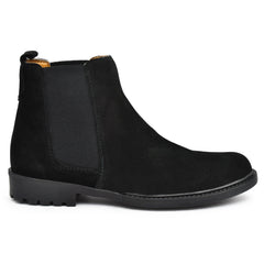 Elegant black suede leather boots perfect for any outfit. Elegant black suede leather boots perfect for any outfit.
