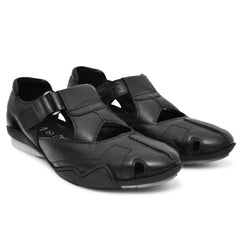 Country Maddox CM leather sandals for men in classic black.