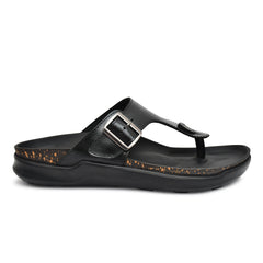 Country Maddox leather thong slippers with a modern design.