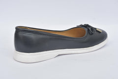 Women’s Black Bow Front Slip-On Flats