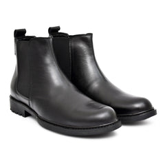 Stylish black leather boots from Country Maddox showcasing a sleek design.